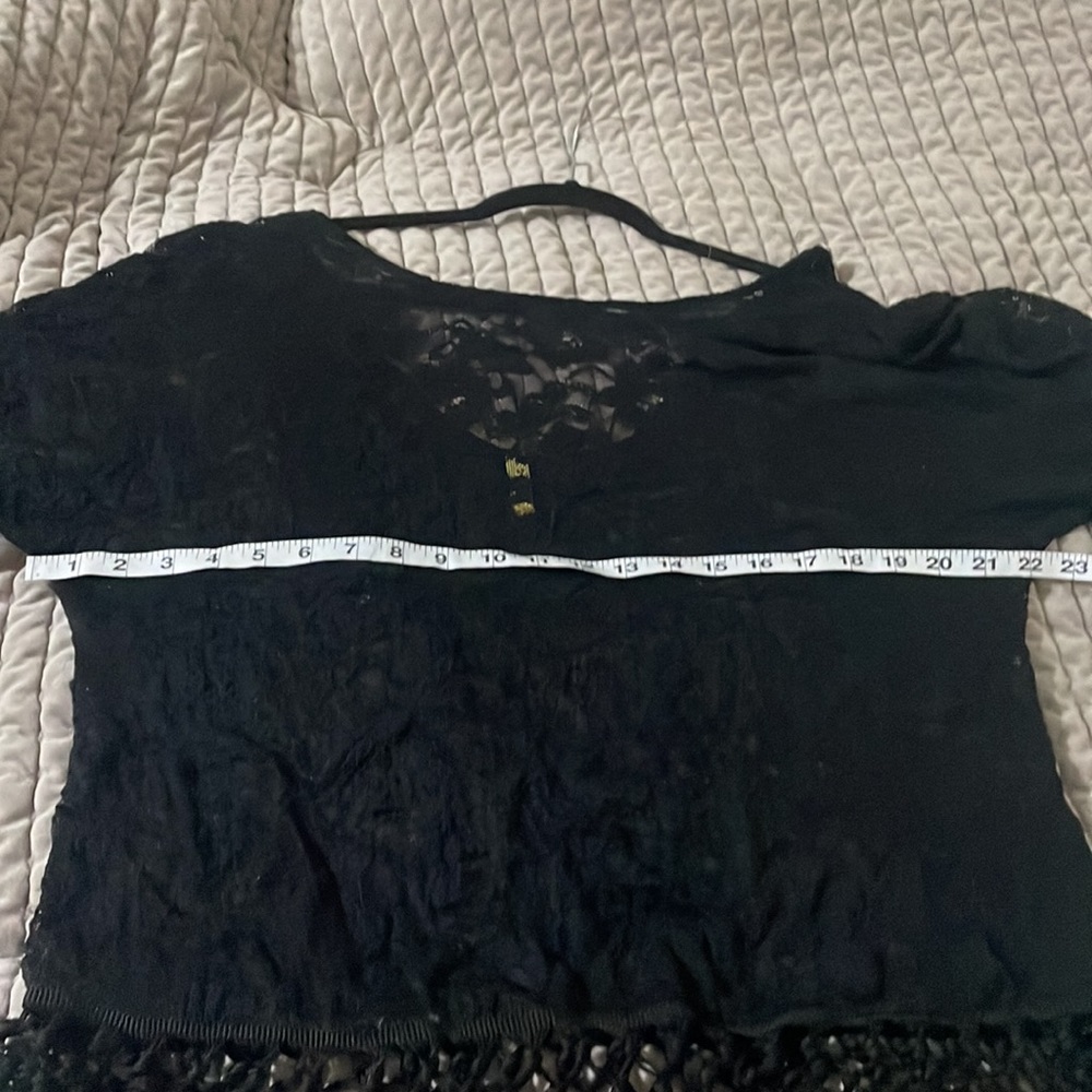 FUN FRINGE TOP - Picture 3 of 6